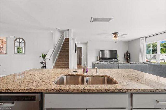 183 Ashfield Lane, Lexington, NC 27292