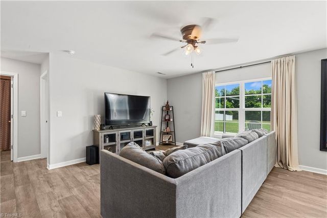 183 Ashfield Lane, Lexington, NC 27292