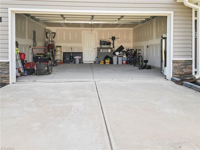 183 Ashfield Lane, Lexington, NC 27292