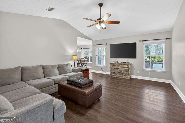 213 Creekwood Drive, Kingsland, GA 31548