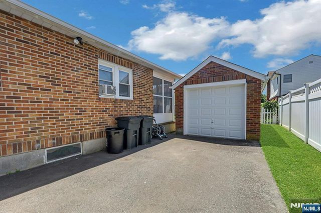 486 Sussex Road, Wood Ridge, NJ 07075