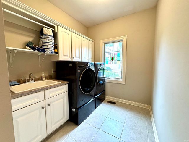 11103 Clarewood Court, Fort Wayne, IN 46814