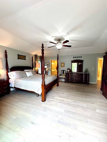 11103 Clarewood Court, Fort Wayne, IN 46814