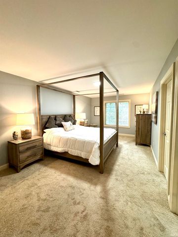 11103 Clarewood Court, Fort Wayne, IN 46814