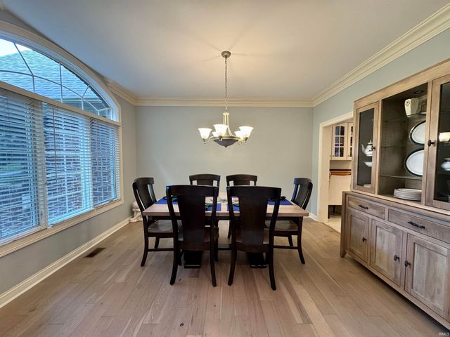11103 Clarewood Court, Fort Wayne, IN 46814
