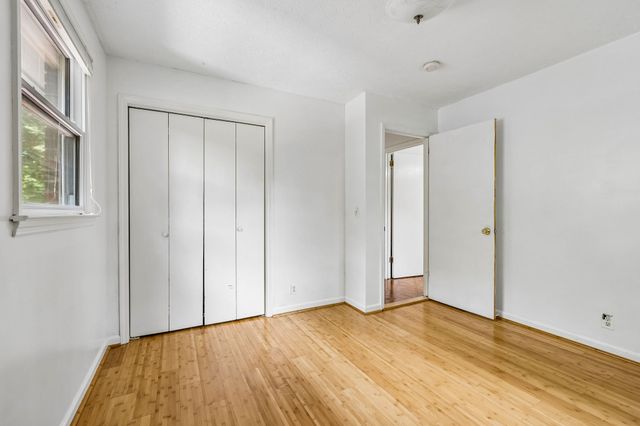 2009 Wolfe Rd, White Bluff, TN 37187