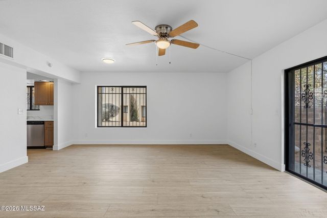 626 W Placita De Las Lomitas, Tucson, AZ 85704