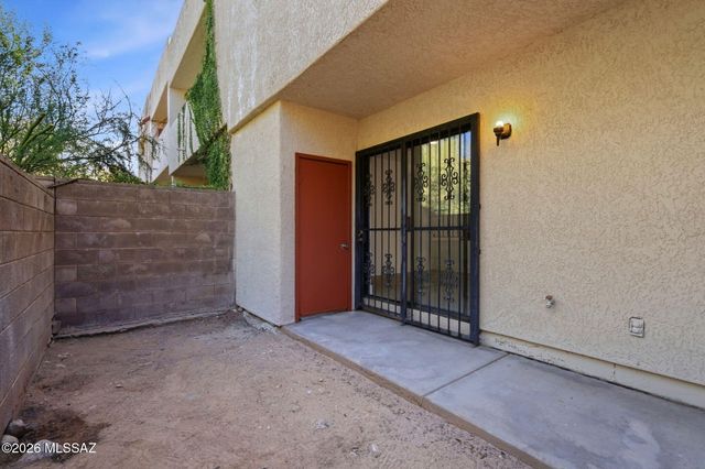 626 W Placita De Las Lomitas, Tucson, AZ 85704