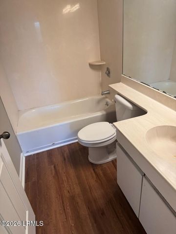 48 Three Mast Lane, Hilton Head Island, SC 29928