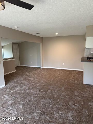 48 Three Mast Lane, Hilton Head Island, SC 29928