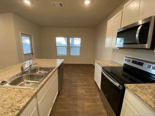 20526 Lorena Xing, San Antonio, TX 78264