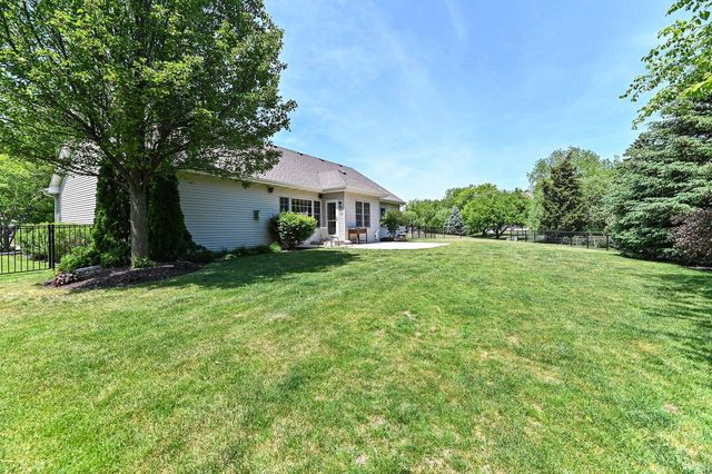 6305 Cedarhedge DRIVE, Mount Pleasant, WI 53406
