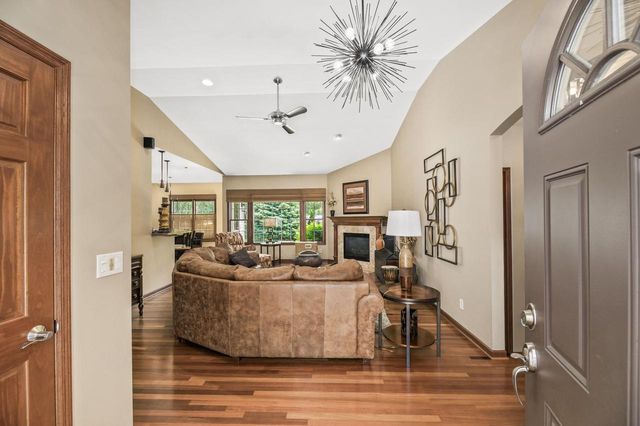 6305 Cedarhedge DRIVE, Mount Pleasant, WI 53406
