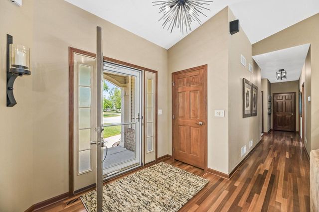 6305 Cedarhedge DRIVE, Mount Pleasant, WI 53406