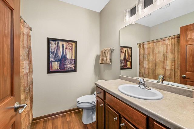 6305 Cedarhedge DRIVE, Mount Pleasant, WI 53406