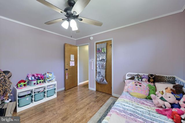 526 E LANCASTER ST., Red Lion, PA 17356