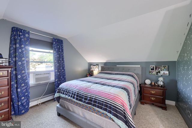 526 E LANCASTER ST., Red Lion, PA 17356