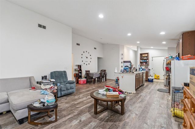 206 LAKE MARIANA PLACE, Auburndale, FL 33823