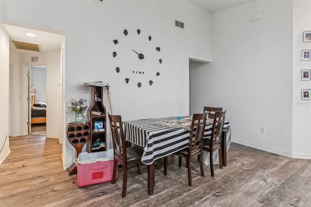 206 LAKE MARIANA PLACE, Auburndale, FL 33823