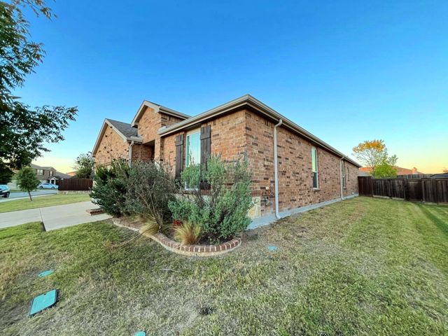 2232 Heaton Street, Forney, TX 75126