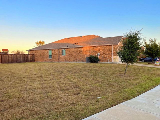 2232 Heaton Street, Forney, TX 75126