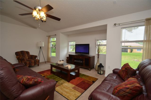 192 PINE GROVE DRIVE, Palm Coast, FL 32164