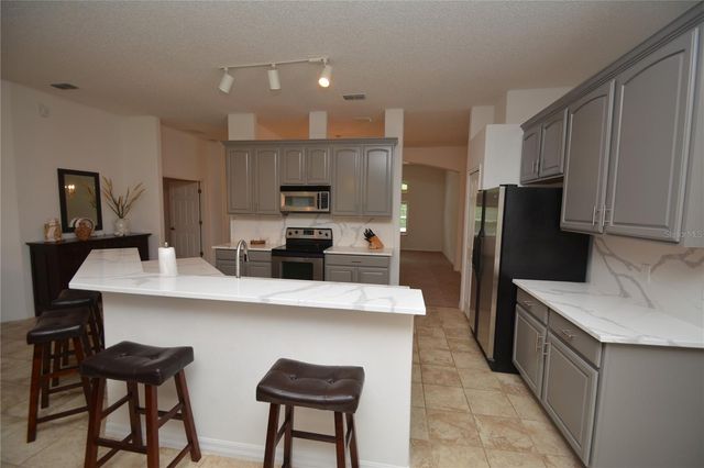 192 PINE GROVE DRIVE, Palm Coast, FL 32164