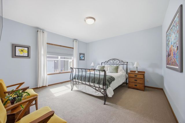 2218 41st Street S, Moorhead, MN 56560