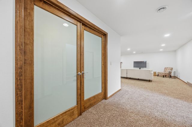 2218 41st Street S, Moorhead, MN 56560