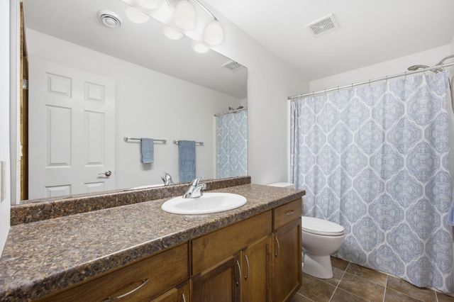 2218 41st Street S, Moorhead, MN 56560