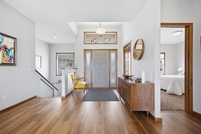 2218 41st Street S, Moorhead, MN 56560