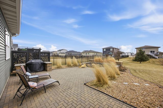 2218 41st Street S, Moorhead, MN 56560