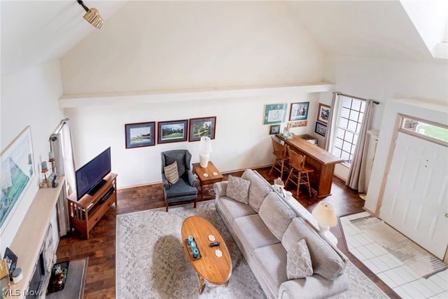 22 Fieldstone, Poland, OH 44514