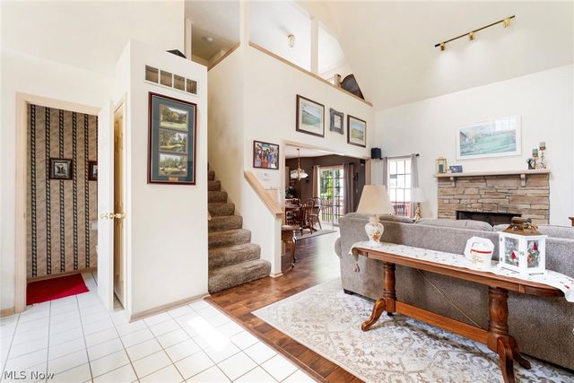 22 Fieldstone, Poland, OH 44514