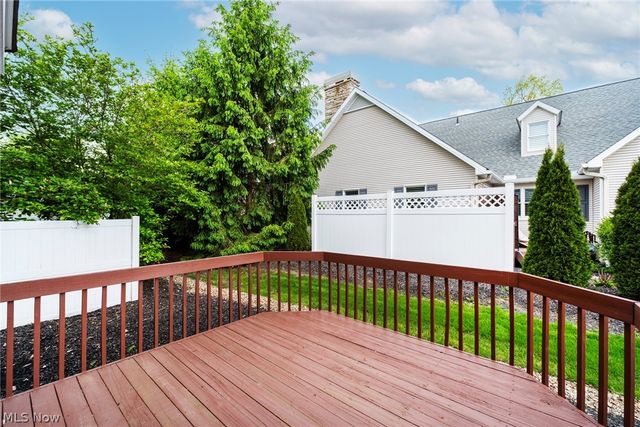 22 Fieldstone, Poland, OH 44514