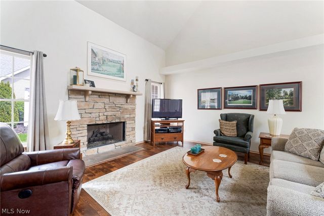22 Fieldstone, Poland, OH 44514