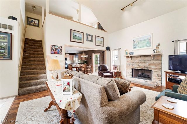 22 Fieldstone, Poland, OH 44514