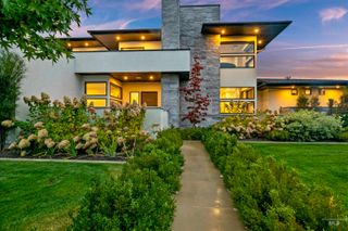 1436 W Windbreaker Lane, Eagle, ID 83616