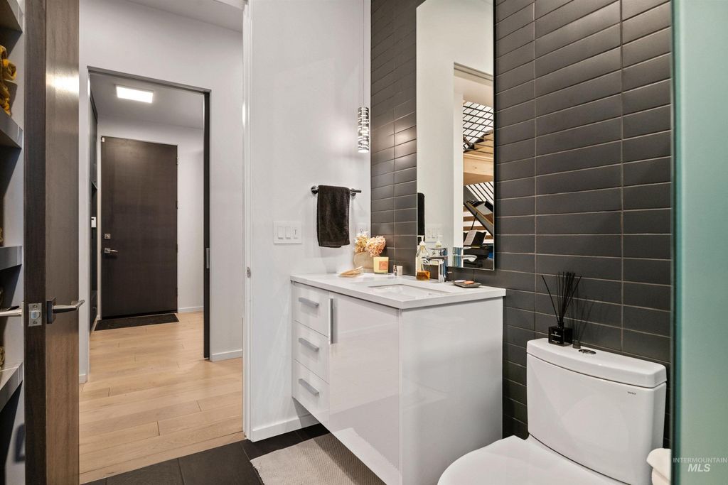 1436 W Windbreaker Lane, Eagle, ID 83616 photo 29