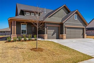 2924 River Birch Lane, Yukon, OK 73099