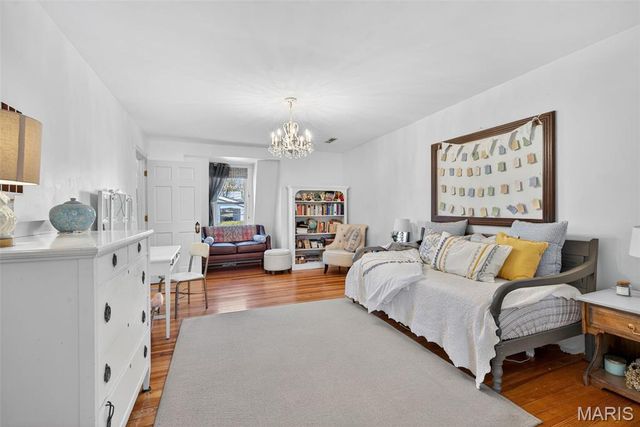 5548 Chestnut Street, Augusta, MO 63332