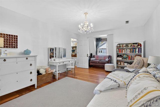 5548 Chestnut Street, Augusta, MO 63332