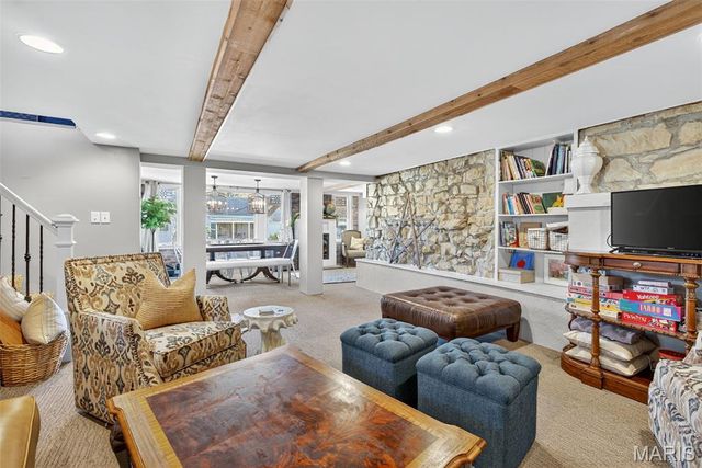 5548 Chestnut Street, Augusta, MO 63332