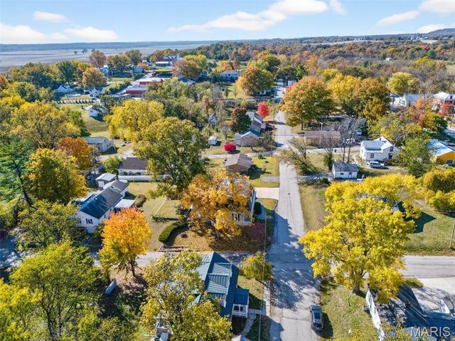 5548 Chestnut Street, Augusta, MO 63332