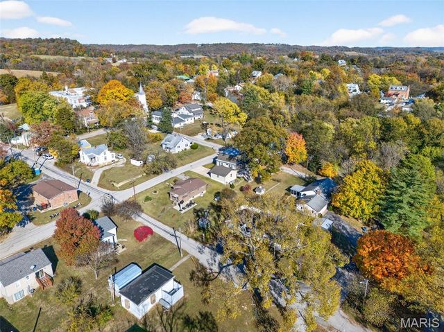 5548 Chestnut Street, Augusta, MO 63332