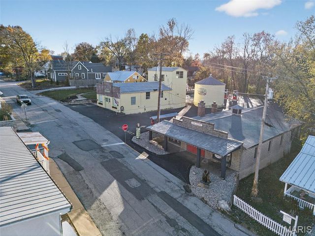 5548 Chestnut Street, Augusta, MO 63332