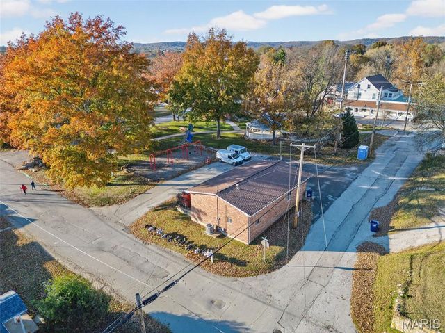 5548 Chestnut Street, Augusta, MO 63332