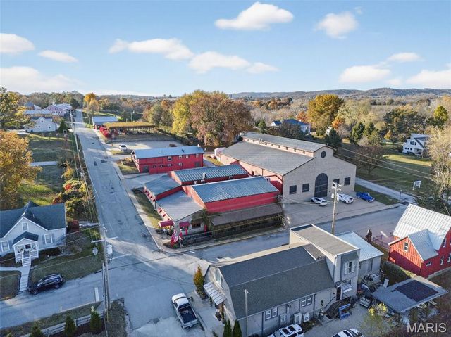 5548 Chestnut Street, Augusta, MO 63332