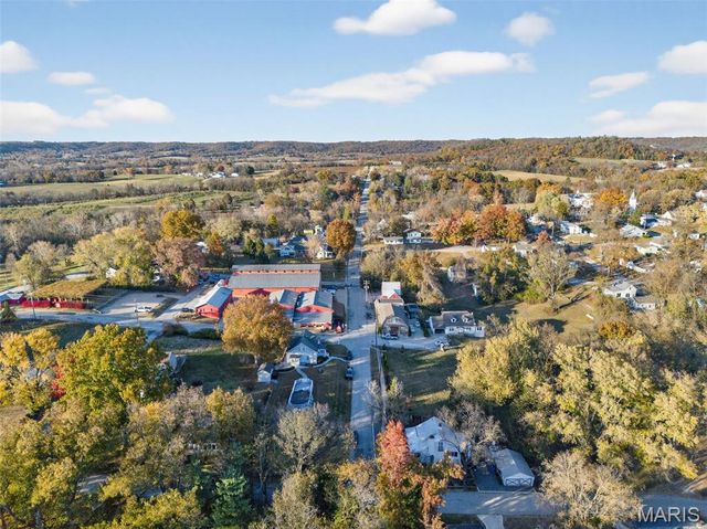 5548 Chestnut Street, Augusta, MO 63332