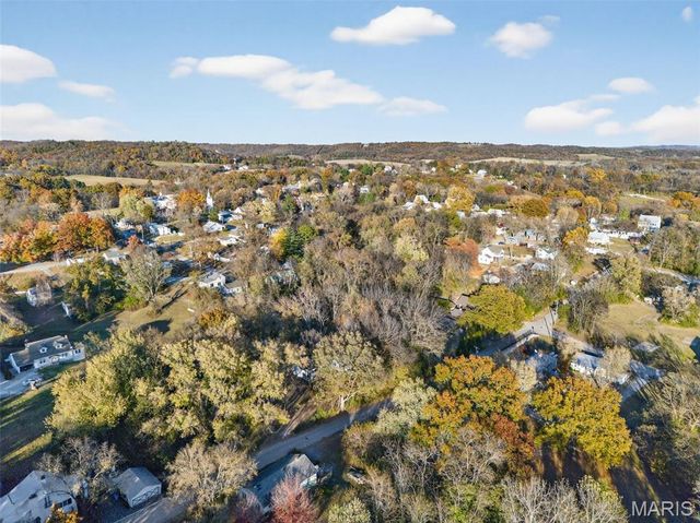 5548 Chestnut Street, Augusta, MO 63332